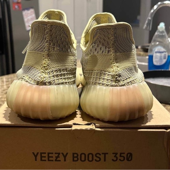 Yeezy 350 V2 Antilla Non-Reflective (size 12) - Picture 4 of 7